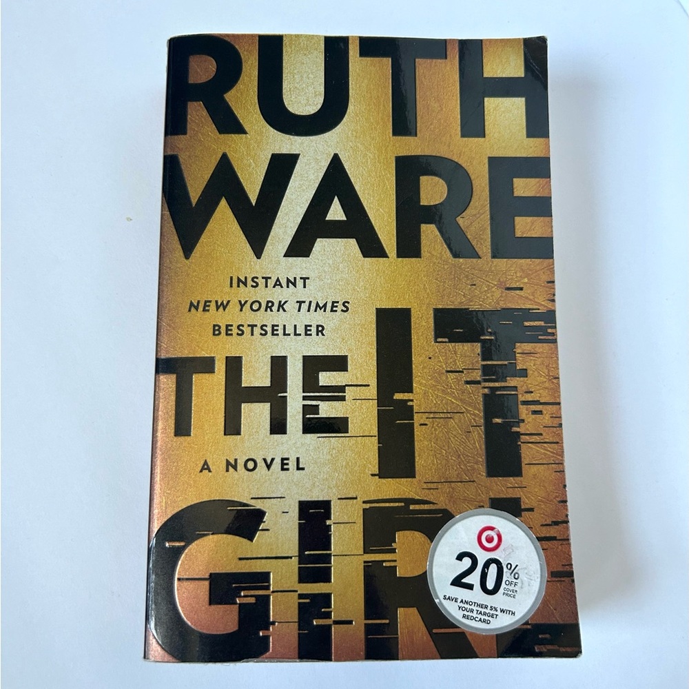 The IT Girl Book Ruth Ware Novel 🖤📚